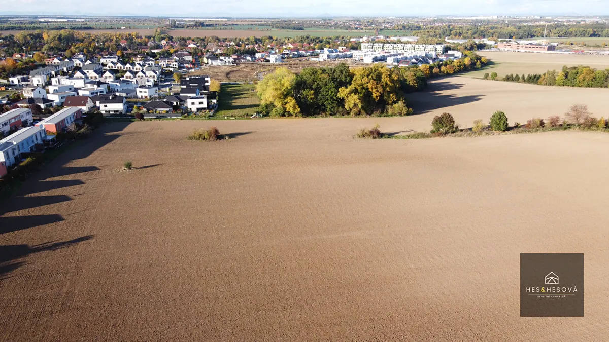 Prodej pole 14890 m²